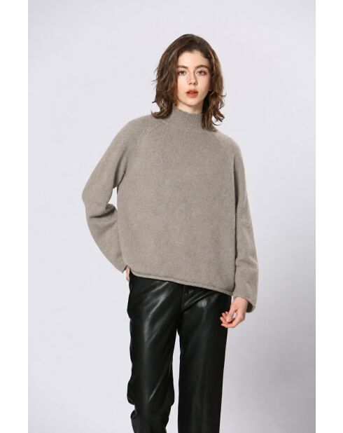 Beiger Pullover Daphne