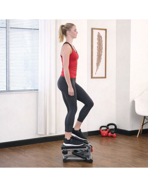 Stepper pour l'Entraînement à Domicile Hauteur des Pédales et Résistance Réglables Écran LED modèle TREXFIT noir/jaune