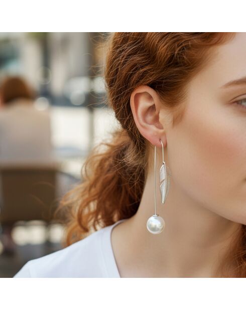Zilver/witte oorbellen Petra
