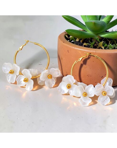 Lila Bouquet Steel goud/witte oorbellen