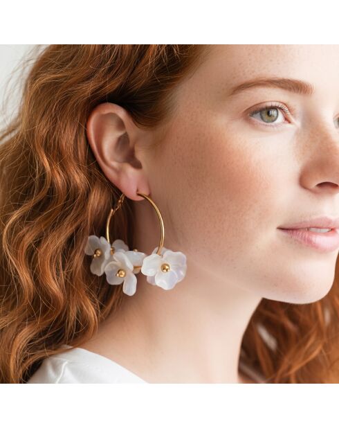 Lila Bouquet Steel goud/witte oorbellen