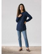 Blusa azul marino con botones y cuello Mao