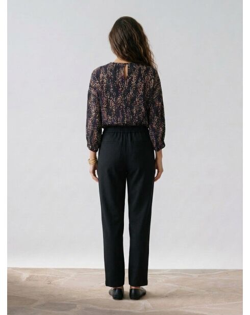 Blusa fluida con motivo multicolore e cut-out