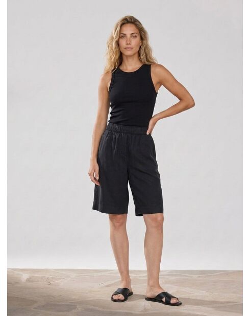 Zwarte bermuda's met elastische taille en soepele pasvorm