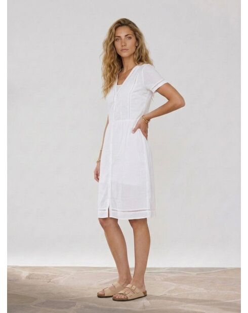 Weißes Cara-Kleid