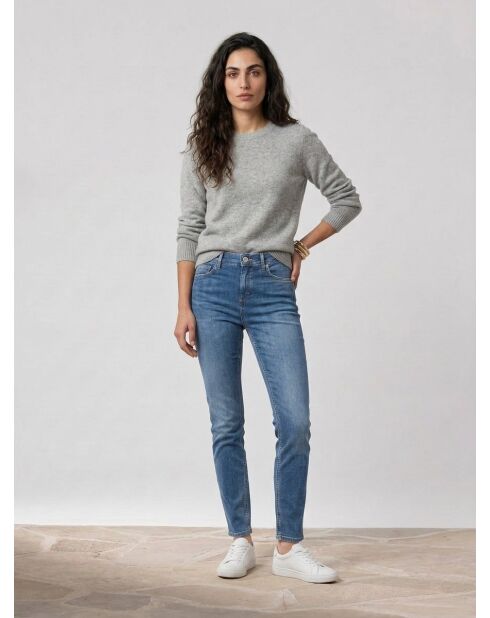 Mittelblaue Skinny-Jeans mit hoher Taille