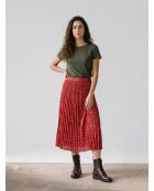 Roter bedruckter langer Rock