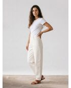 Ecrufarbene Bananenjeans