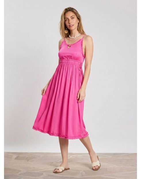 Roze jurk met dunne bandjes