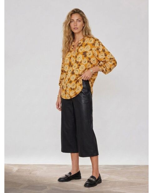 Blusa Cody con estampado ocre