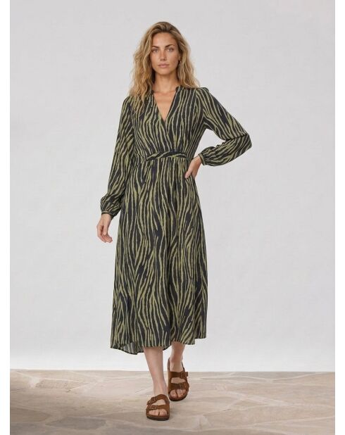 Langes Leo Kleid mit khakifarbenem Tiermuster