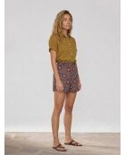 Rote Shorts Luce
