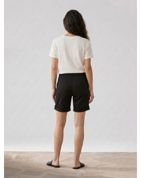 Schwarze Qeep-Shorts