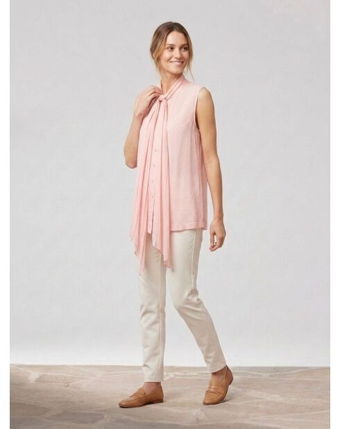 Blusa rosa con volant