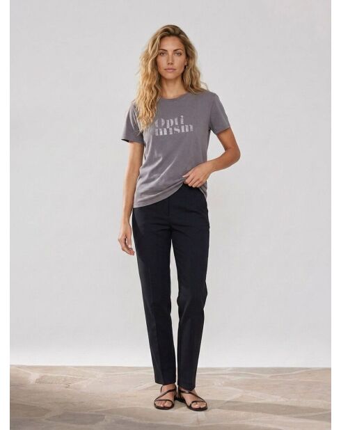 Ana T-shirt van 100% biologisch katoen donkergrijs