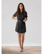 Kurzes Hemdkleid Ludivine mit schwarzem Satineffekt