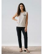 Taza beigefarbenes T-Shirt