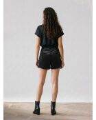 Short Star Young noir