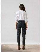 Mittelgraue, schmale Crop-Jeans aus authentischer Bio-Baumwolle