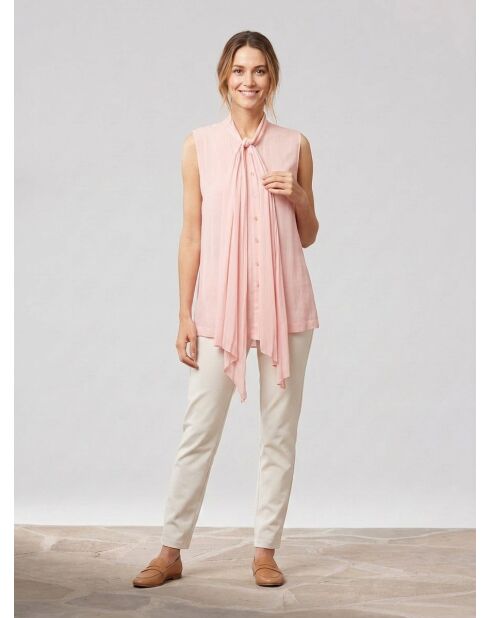 Blusa rosa con volant