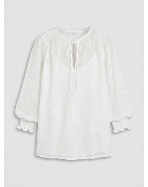 Geborduurde blouse van Laure in gebroken witte ton sur ton