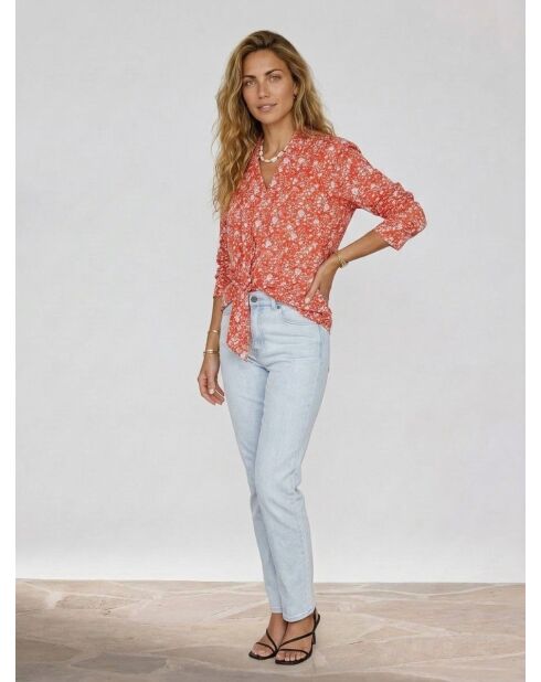 Pegy recht shirt met rode bloemen