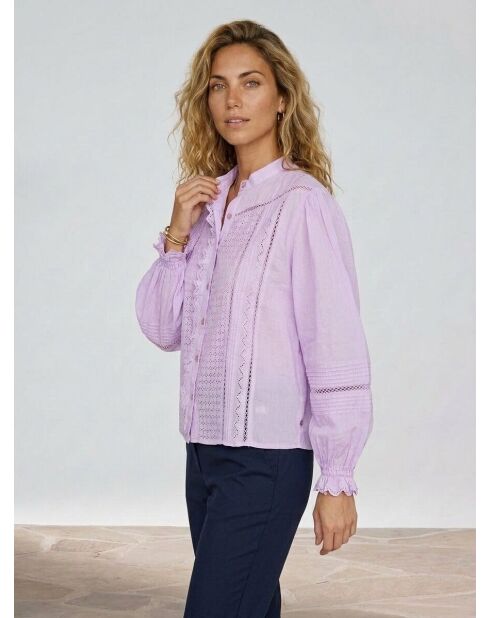 Bluse aus 100% Bio-Baumwolle mit hellvioletter Stickerei