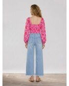 Kurzes Top mit lila/roten Blumen