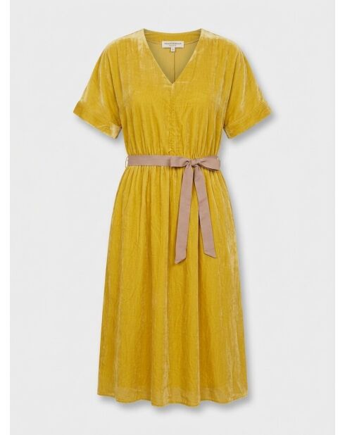 Gelbes fließendes Hoek-Kleid