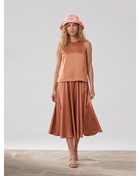 Top in satin fluente color cognac