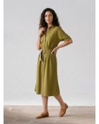 Khaki-Kleid Arias