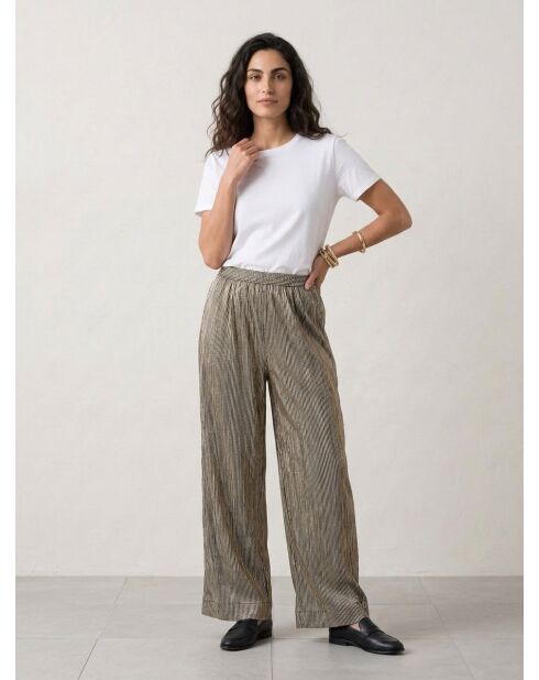 Goldene Oggy-Hose