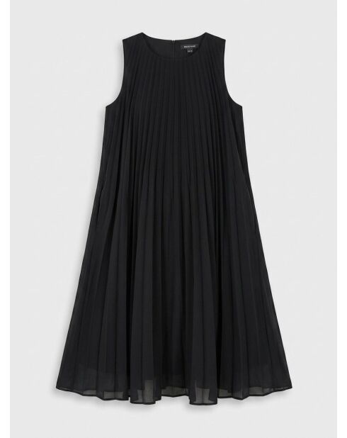 Schwarzes Kleid mit Kleidern