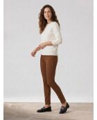 Gerly Taillierte Jeans aus haselnussfarbenem Baumwollsegeltuch