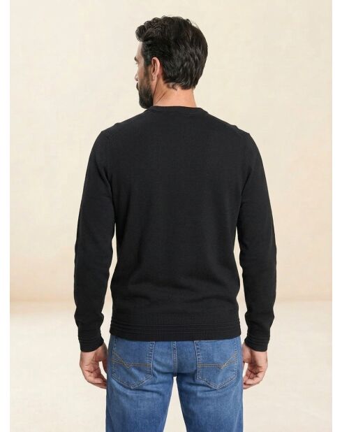 Pull col rond uni noir