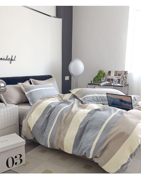 Parure de Couette imprimé Double Face + 2 Taies d'oreiller Volant Plat Piqué - 240x220 cm/2x(65x65 cm)