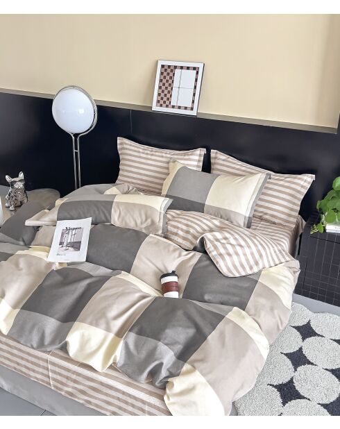 Set copripiumino bifacciale stampato + 2 federe con volant piatto trapuntato - 240x220 cm/2x (65x65 cm)