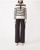Cremefarbener Patski Wollpullover