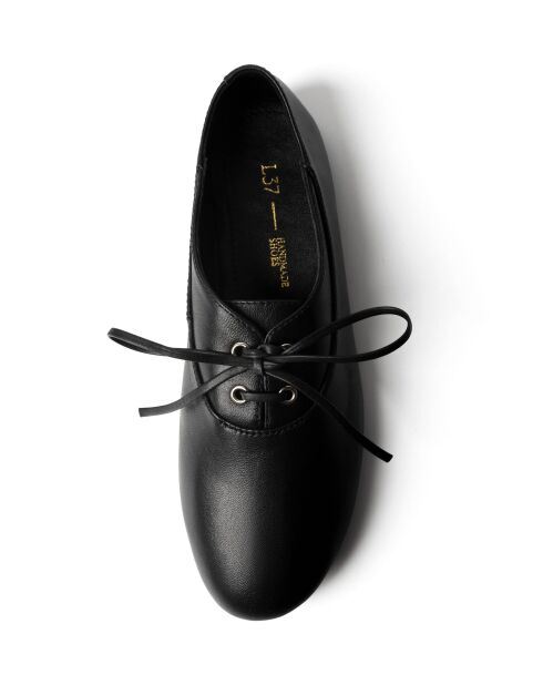 Chaussures basses en cuir A Slow Dance Away noires
