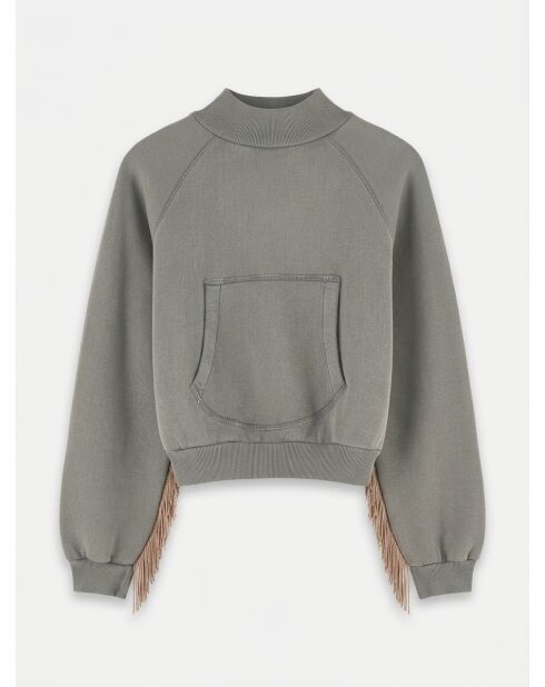 Sweat Flores black sand