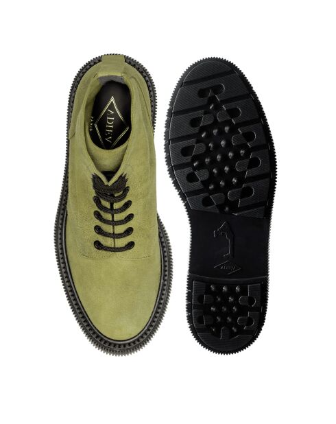 Khakifarbene Schnürstiefel aus Veloursleder