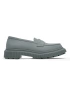 Mocasines de piel grises