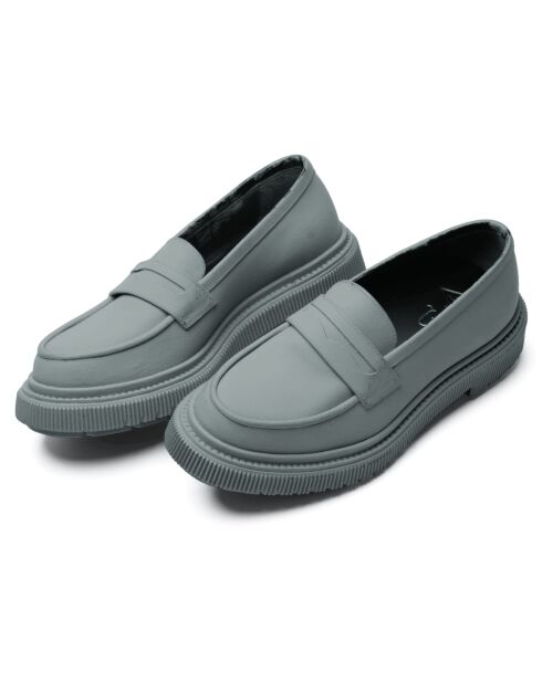 Mocassins en cuir gris