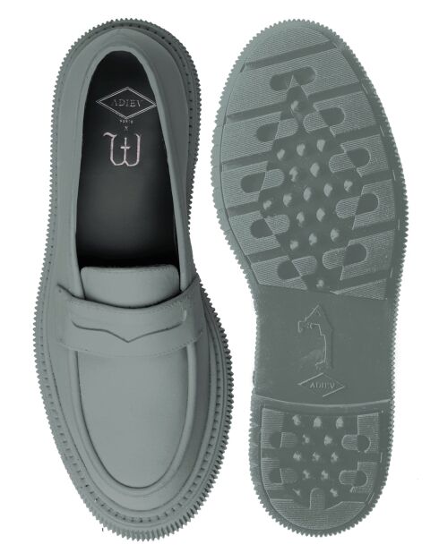 Mocassins en cuir gris