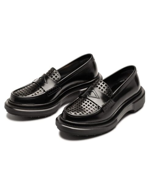 Mocassins en cuir noirs
