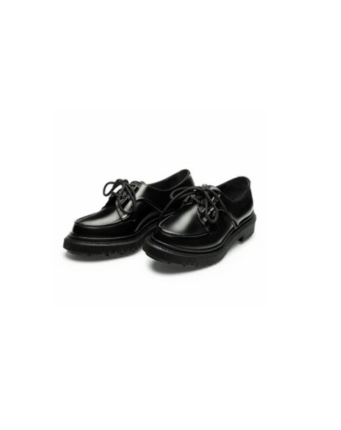 Derbies en cuir noirs