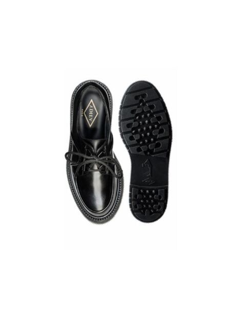 Derbies en cuir noirs
