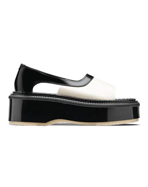 Sandalen mit großer Sohle aus Krepp und elfenbeinfarbenem und schwarzem Leder