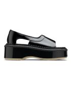 Sandalen mit großer Sohle aus schwarzem Krepp und Leder