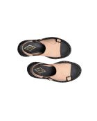 Pinke Sandalen aus Veloursleder